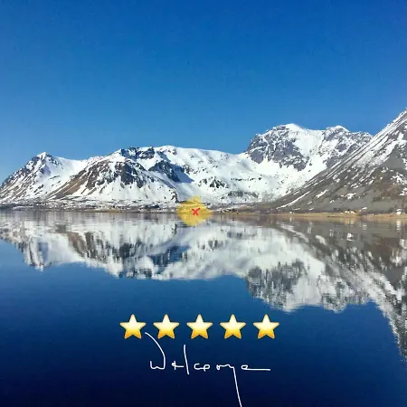 ホームステイ Lofoten Kajakk Smedvik