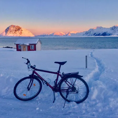 ホームステイ Lofoten Kajakk
