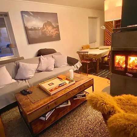 Lofoten Kajakk ホームステイ