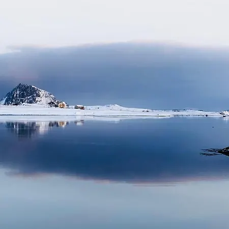 Lofoten Kajakk * Smedvik